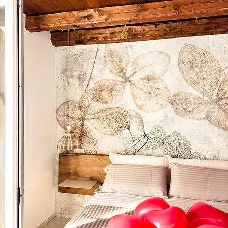 Sentimento Luxury Rooftop Apartment Vasanello